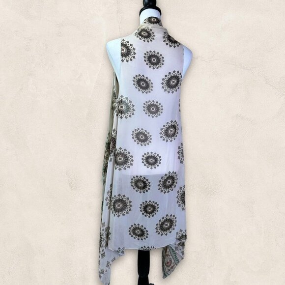 BOHEMIAN Chiffon Mandala Vest Size Small /Medium - Picture 2 of 4